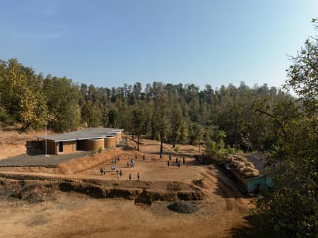 Hiwali School